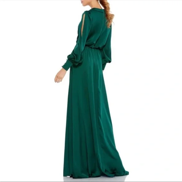 Mac Duggal Faux Wrap Long Sleeve Gown Dress Emerald Green Size 8 - Picture 2 of 11